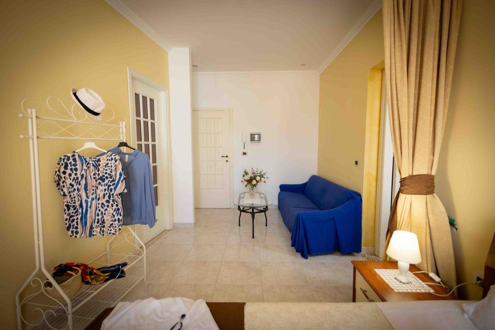 Sunshine Apartments Trappeto  Ngoại thất bức ảnh