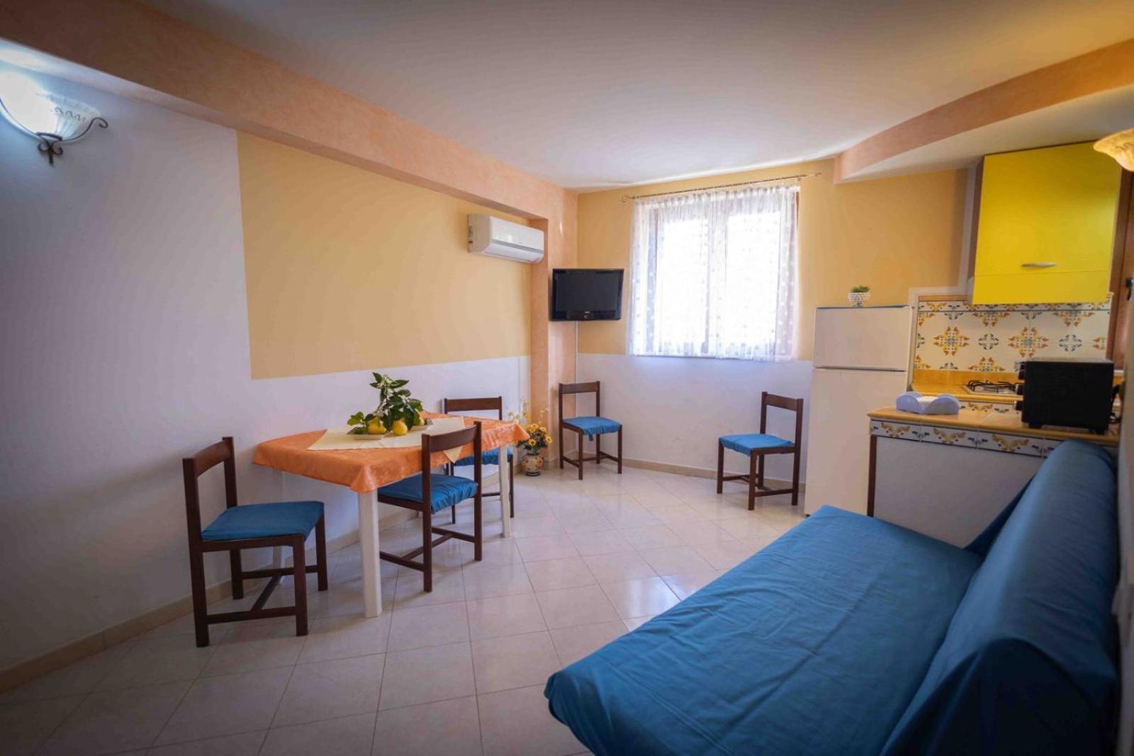 Sunshine Apartments Trappeto  Ngoại thất bức ảnh