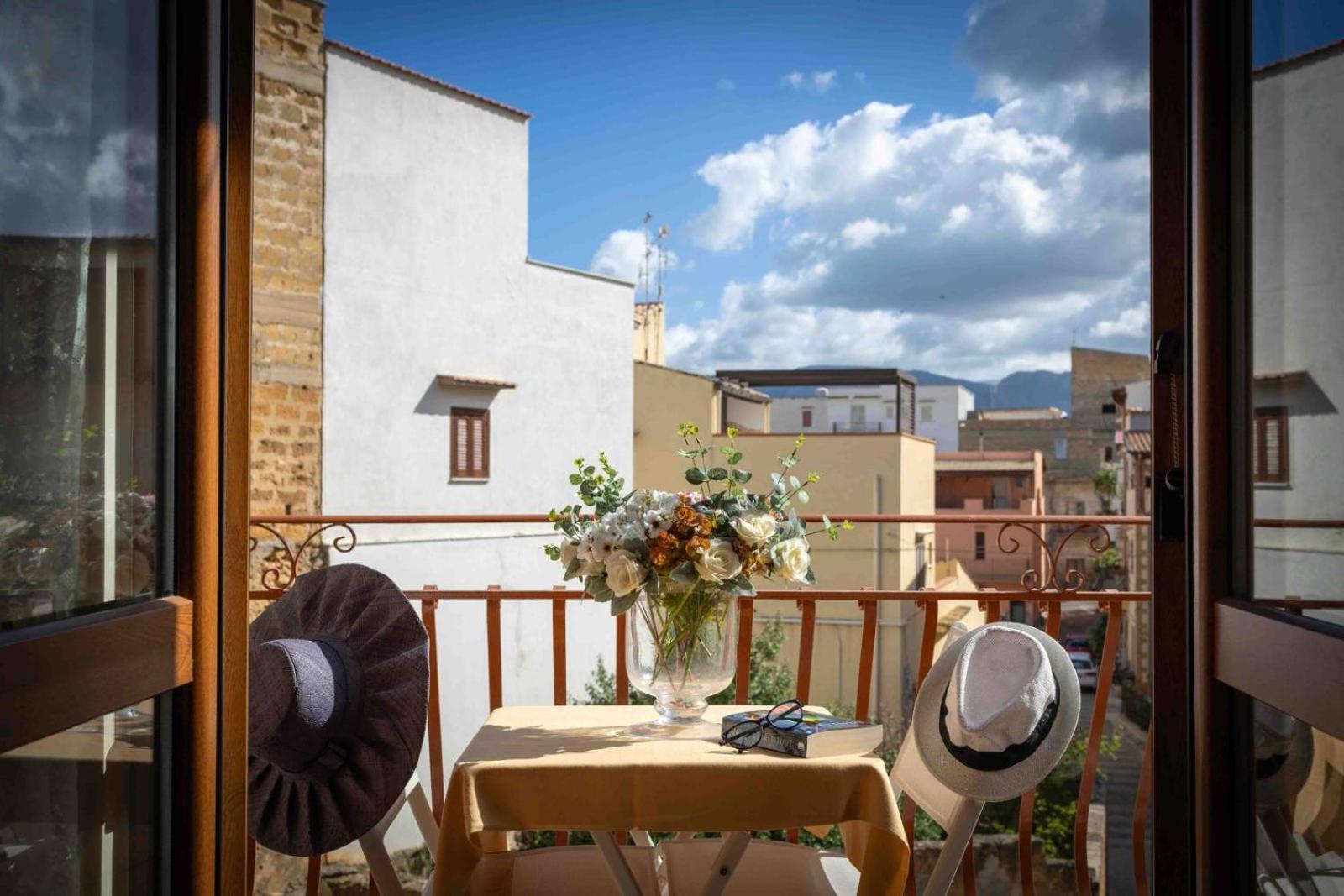 Sunshine Apartments Trappeto  Ngoại thất bức ảnh